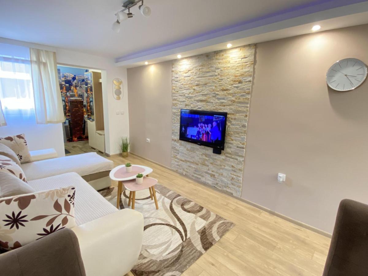 Apartman Mina Mataruska Banja Bagian luar foto